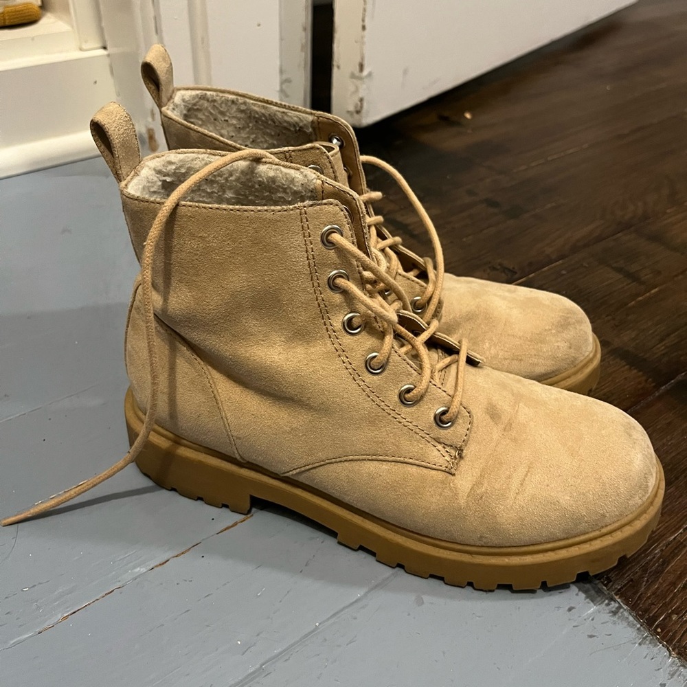 Forever21 fur boots